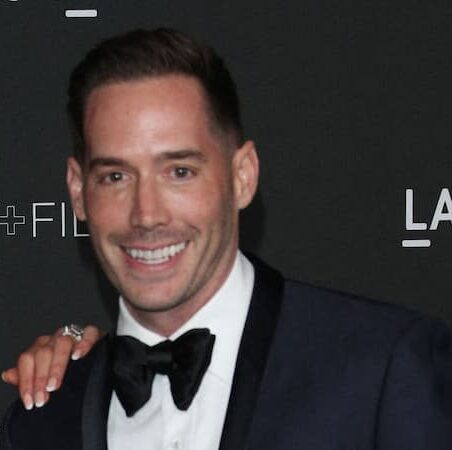 A photo of Carter Reum