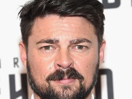 A Photo of Karl Urban