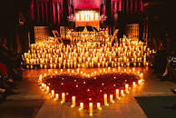 These Totally Romantic Concerts By Candlelight Are Coming To ...