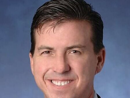 A Photo of Kevin Mullin