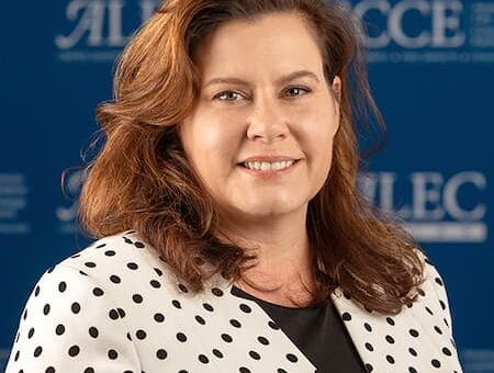 A Photo of Lori Saine