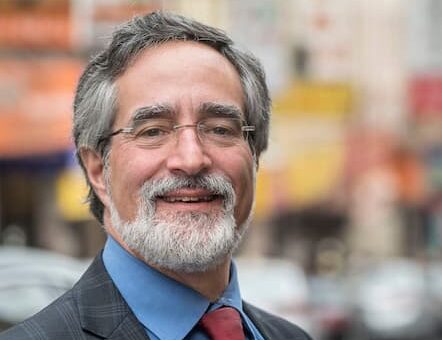 A photo of Aaron Peskin
